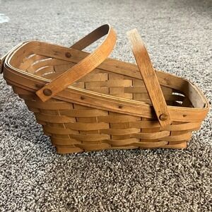 Longaberger 1984 Medium Vegetable Basket